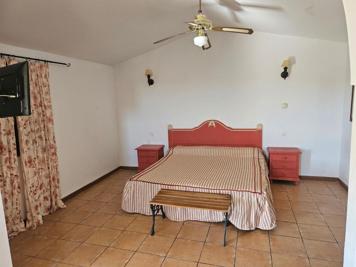 Hotel Rural Portilla De Monfraguee Toril  Ngoại thất bức ảnh