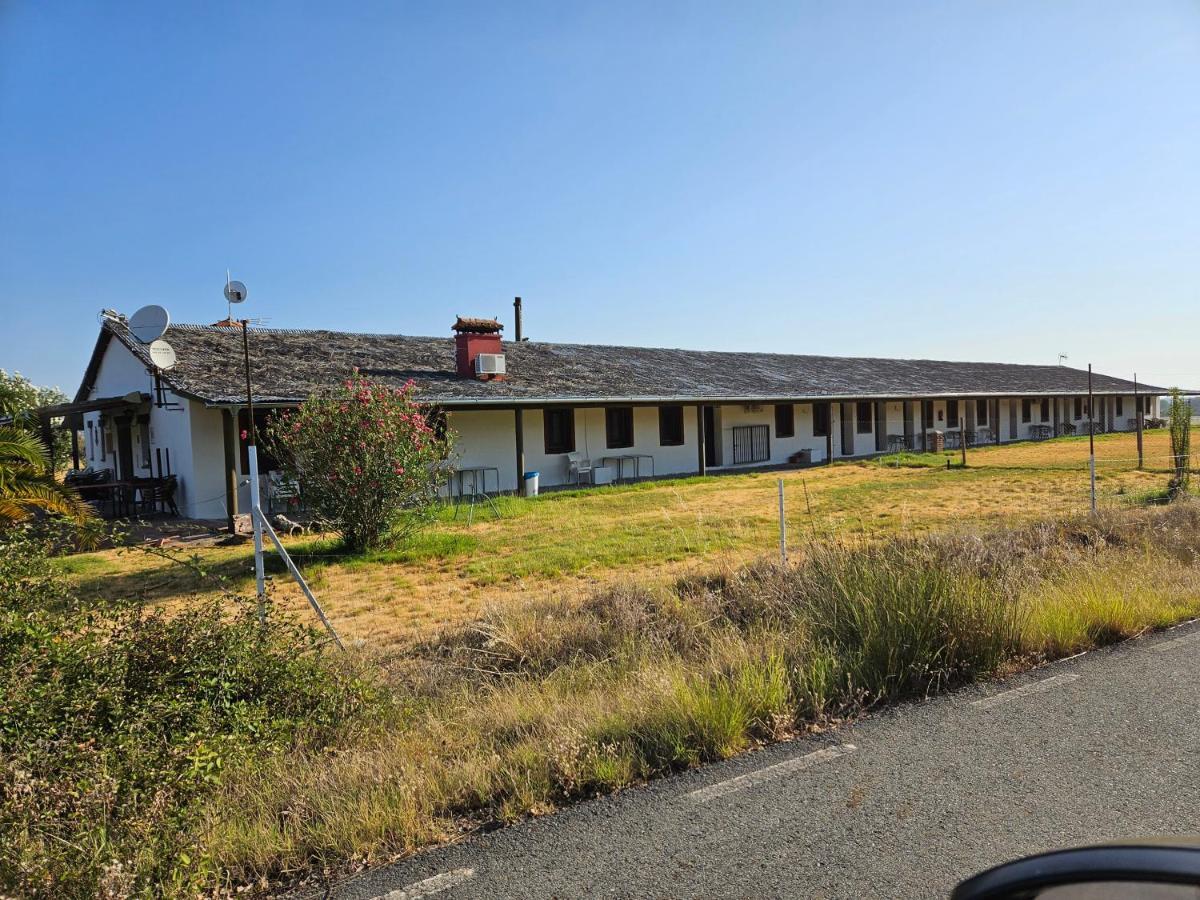 Hotel Rural Portilla De Monfraguee Toril  Ngoại thất bức ảnh